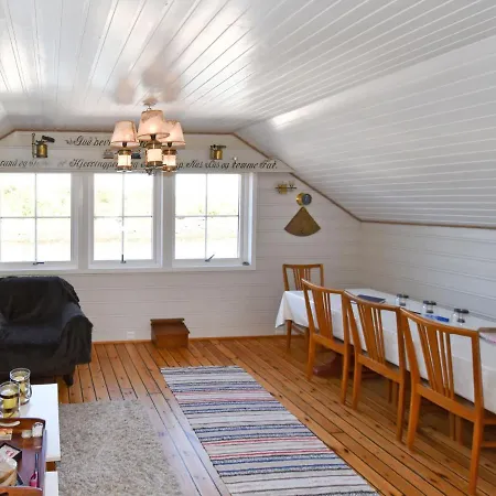 Chalet Mikkelholmen - Fjm240