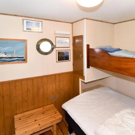 Chalet Mikkelholmen - Fjm240 בקתה